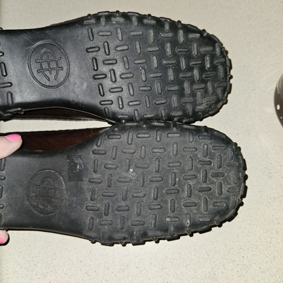 Great pair of Cole Haan loafers - Picture 6 of 6